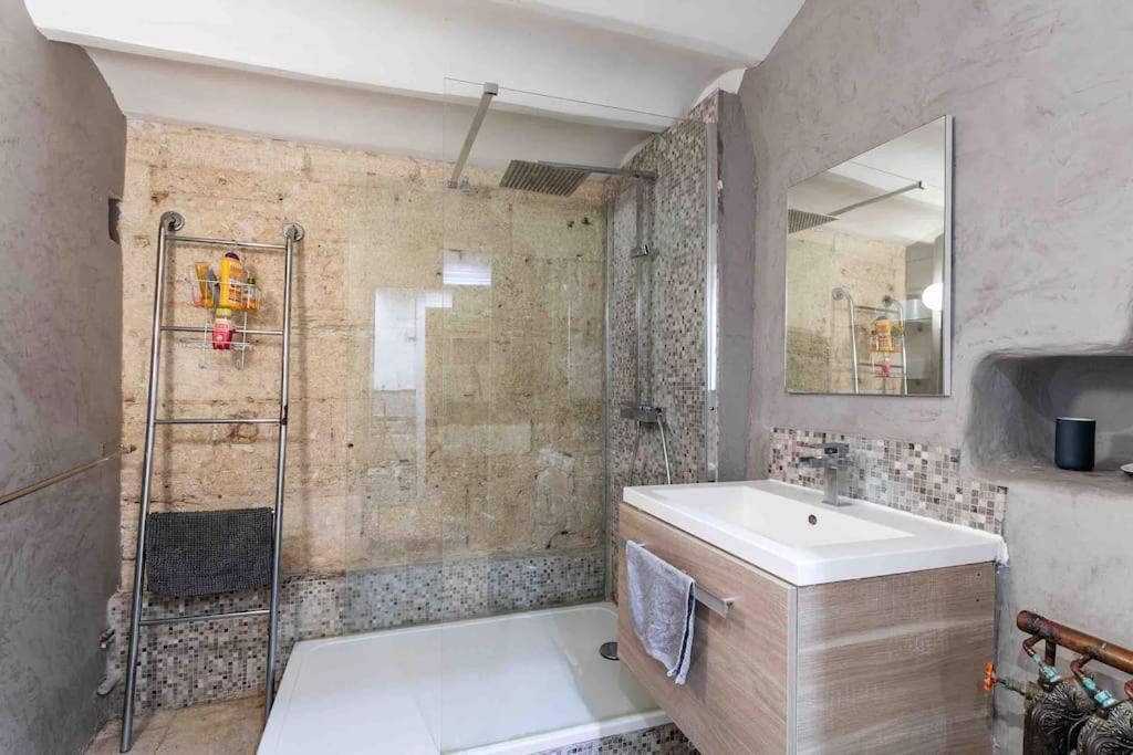 Apartment L'argenterie - Spacieux, & Climatisation